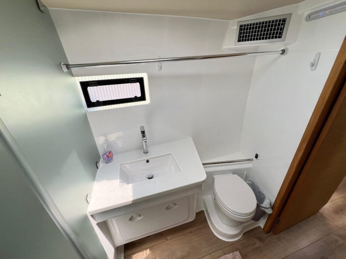 2021-vision-44-4-9ca344