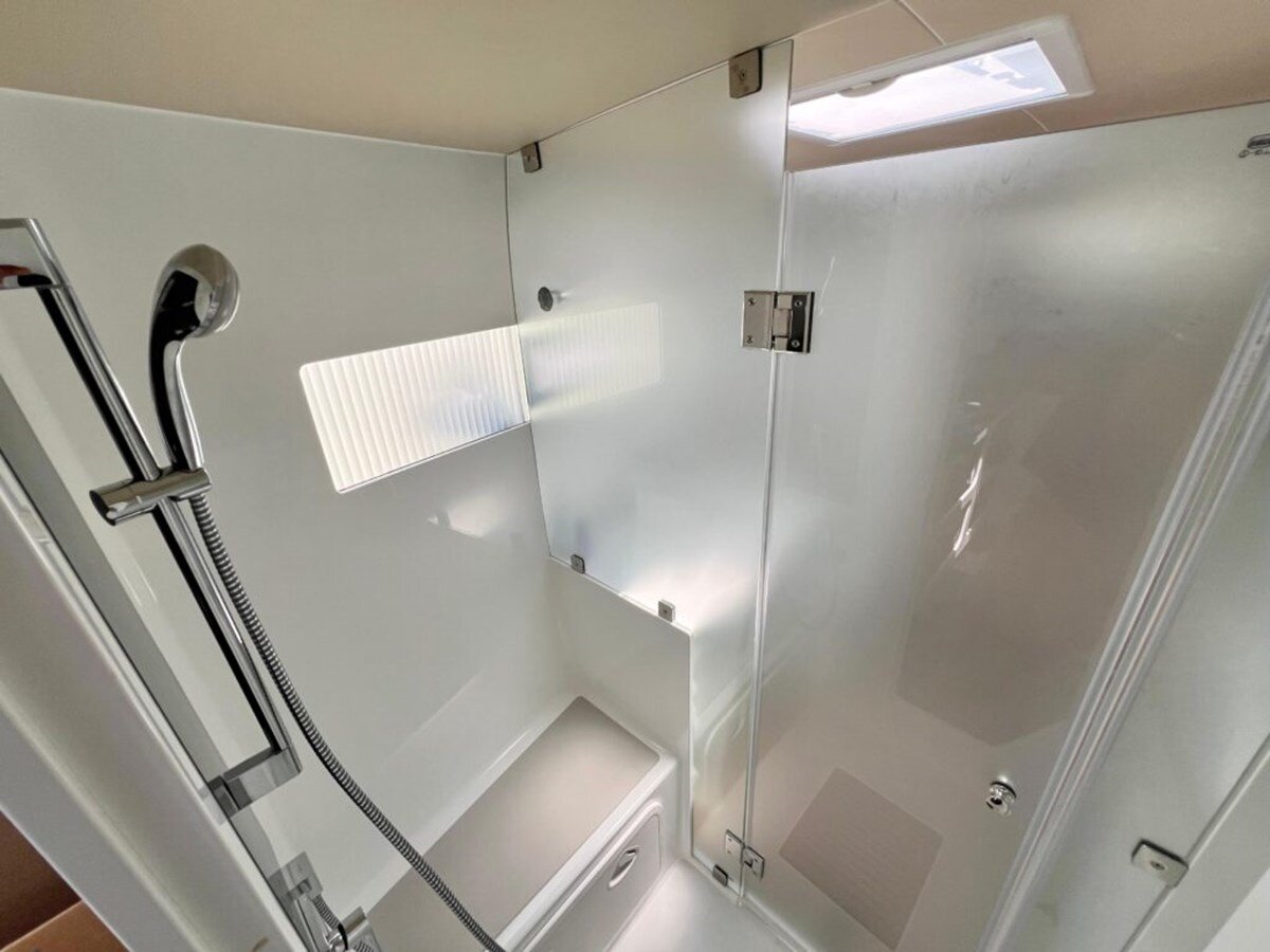 2021-vision-44-4-9ca344