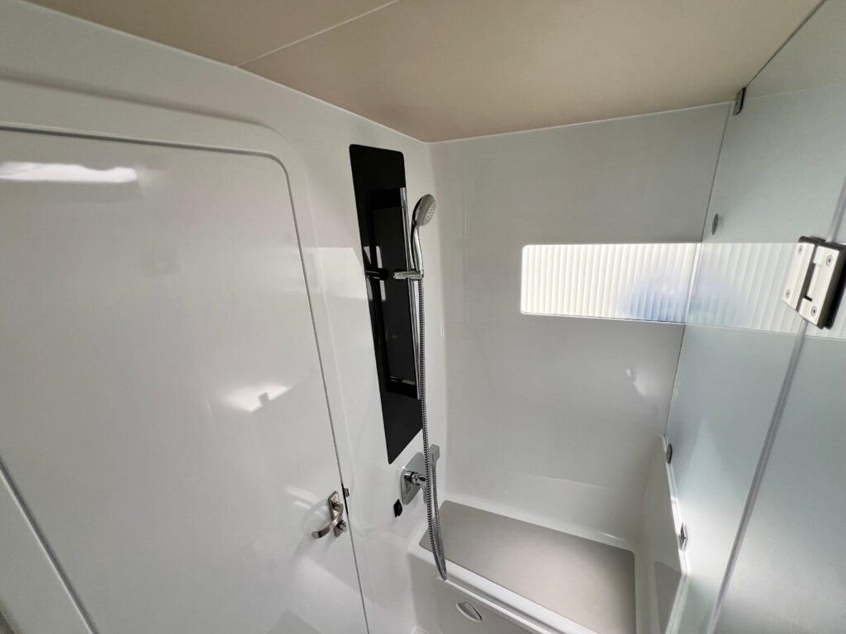 2021-vision-44-4-9ca344