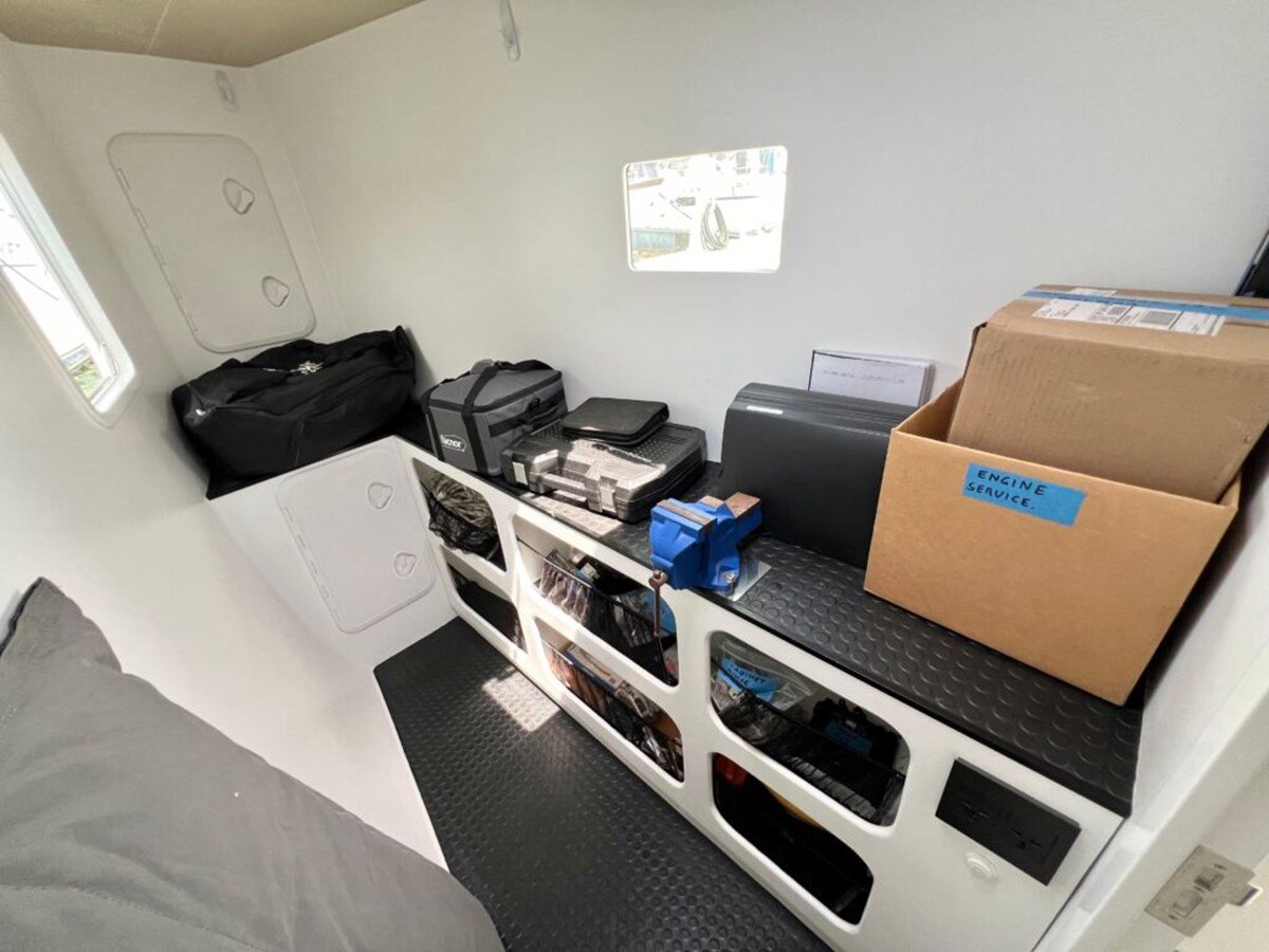 2021-vision-44-4-9ca344