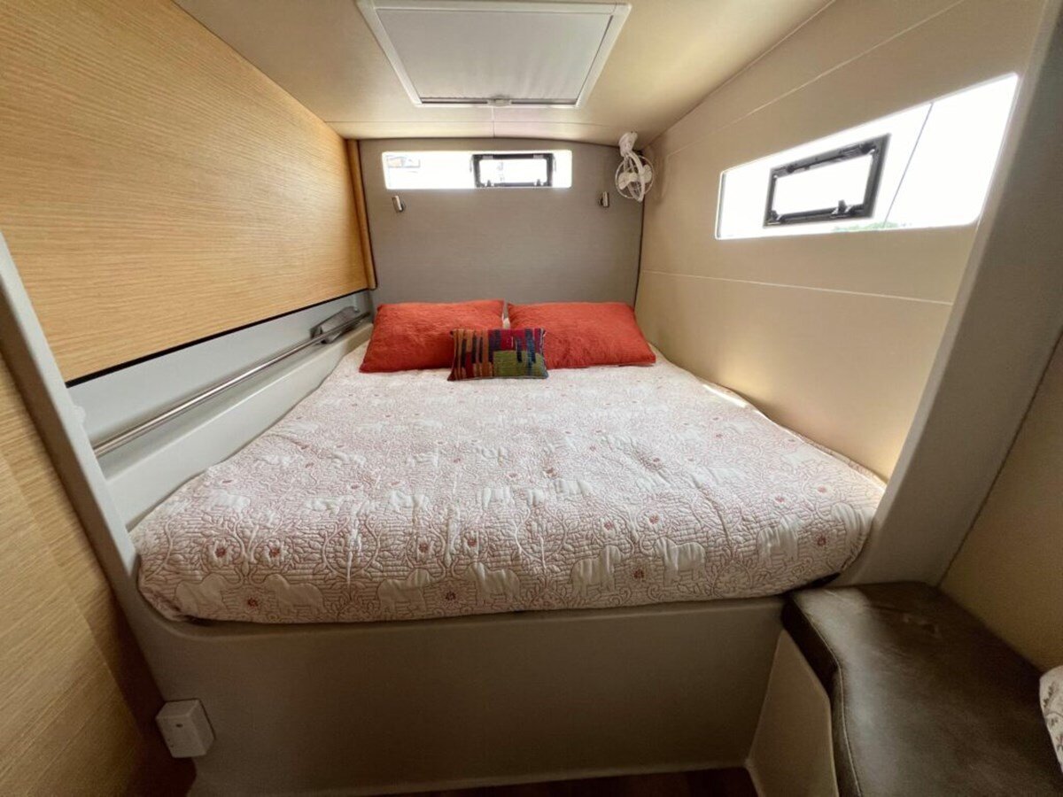 2021-vision-44-4-9ca344