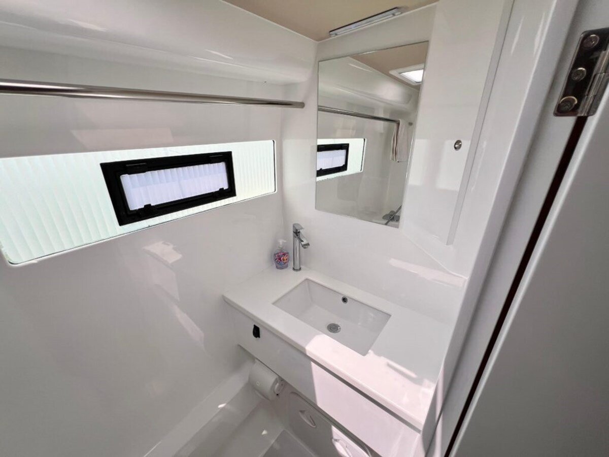 2021-vision-44-4-9ca344