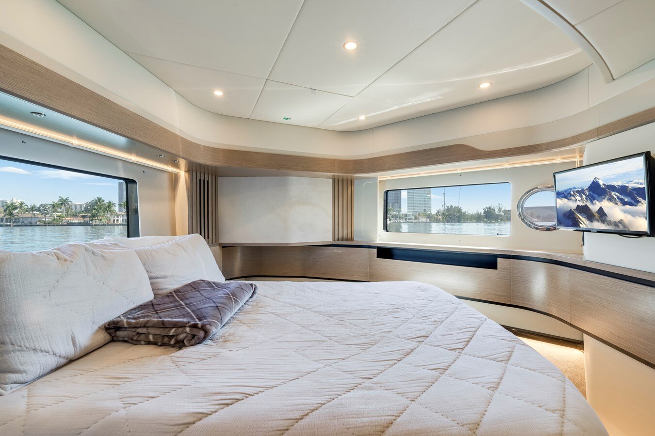 2022-absolute-52-2-03fb22