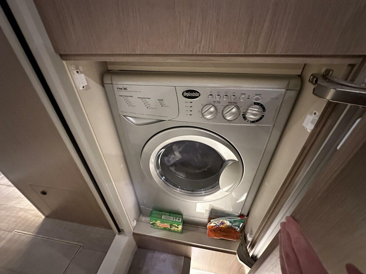 2022-absolute-52-4b931e