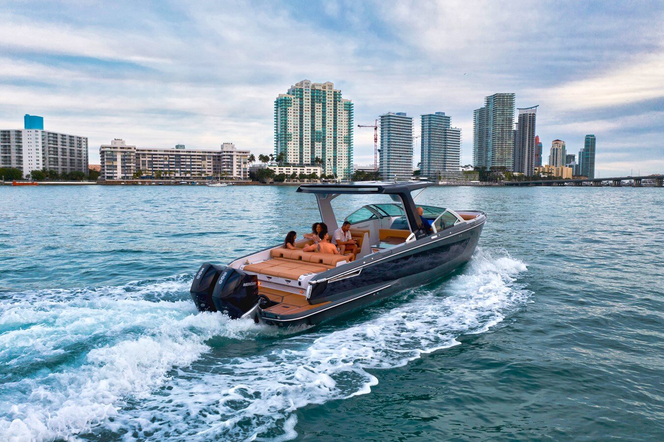 2022-aviara-32-65b505