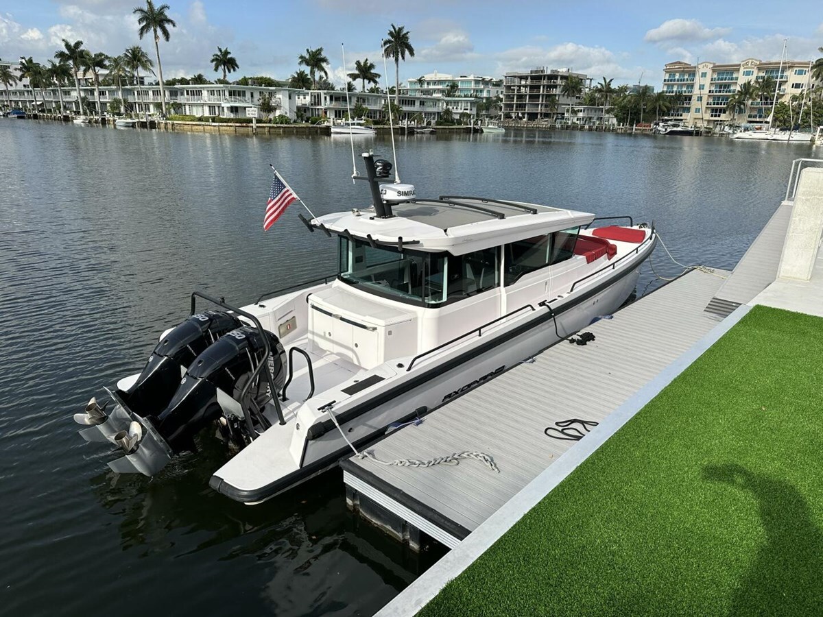 2022-axopar-37-144bef