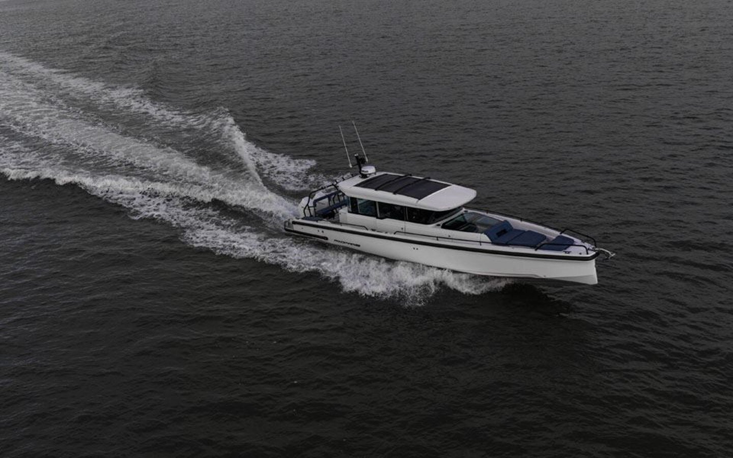 2022-axopar-39-785cea