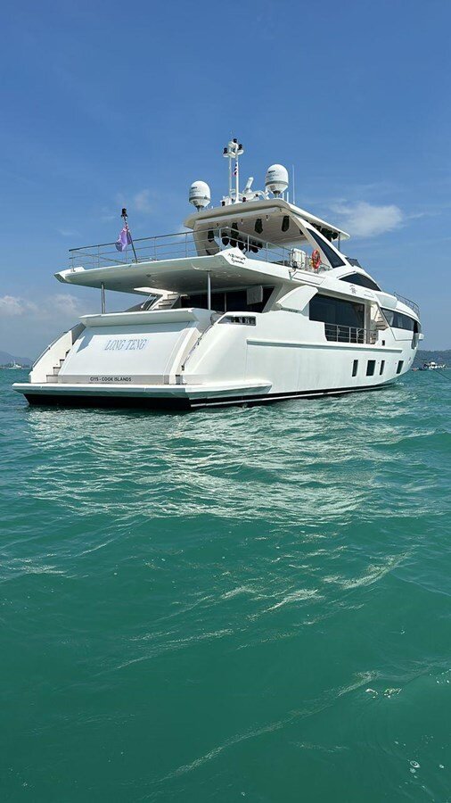 2022-azimut-yachts-104-11-5aefb6