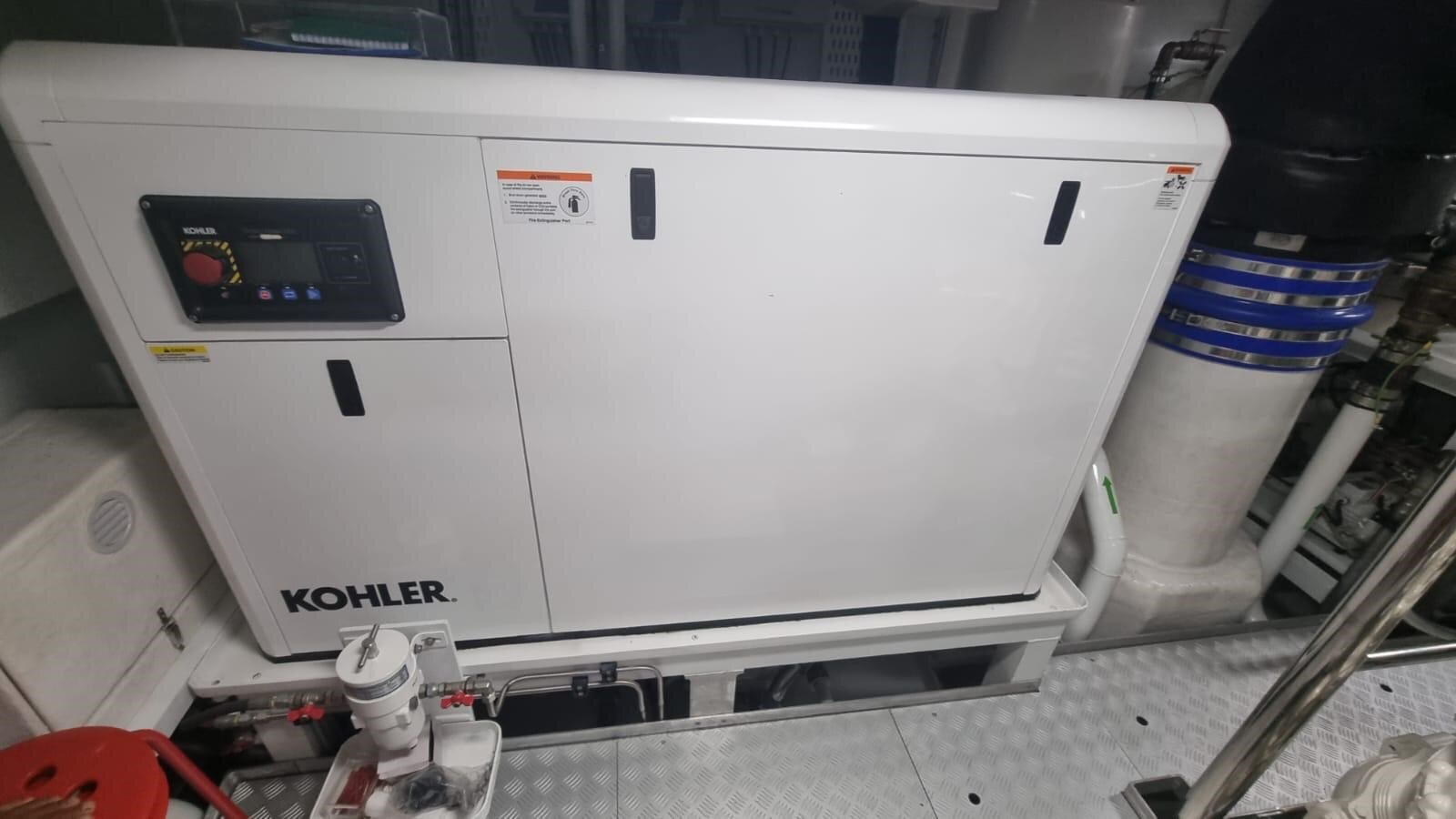 2022-azimut-yachts-104-11-5aefb6