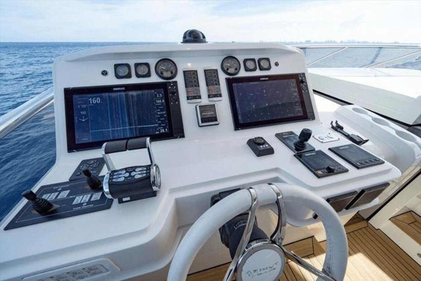 2022-azimut-yachts-104-11-5aefb6