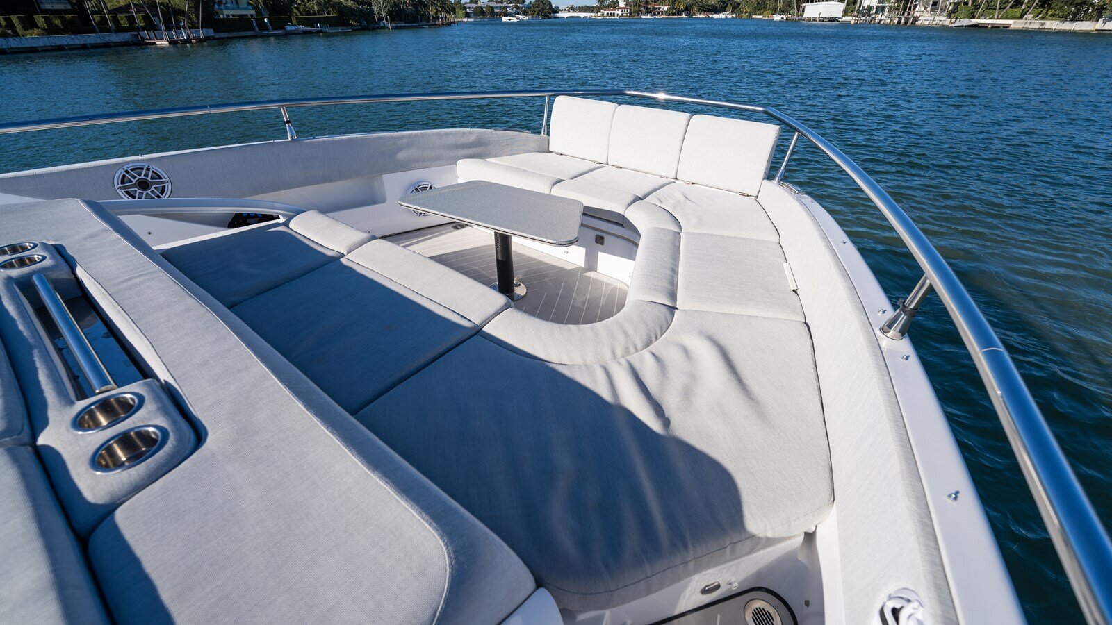 2022-azimut-yachts-47-3227e5