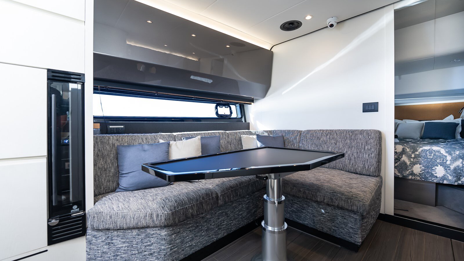 2022-azimut-yachts-47-3227e5