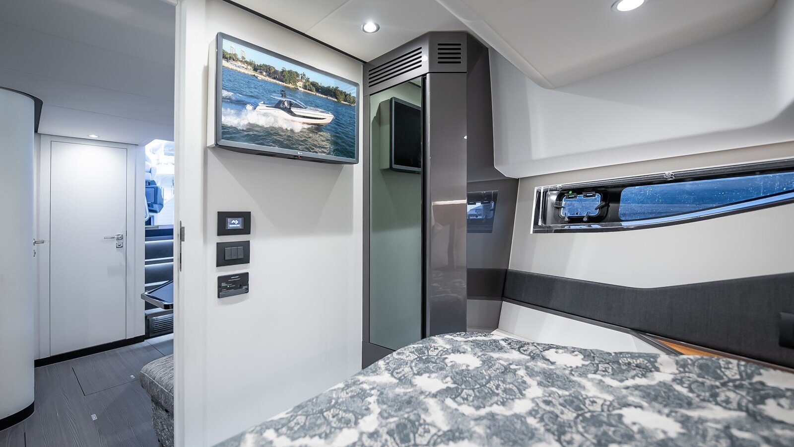 2022-azimut-yachts-47-3227e5