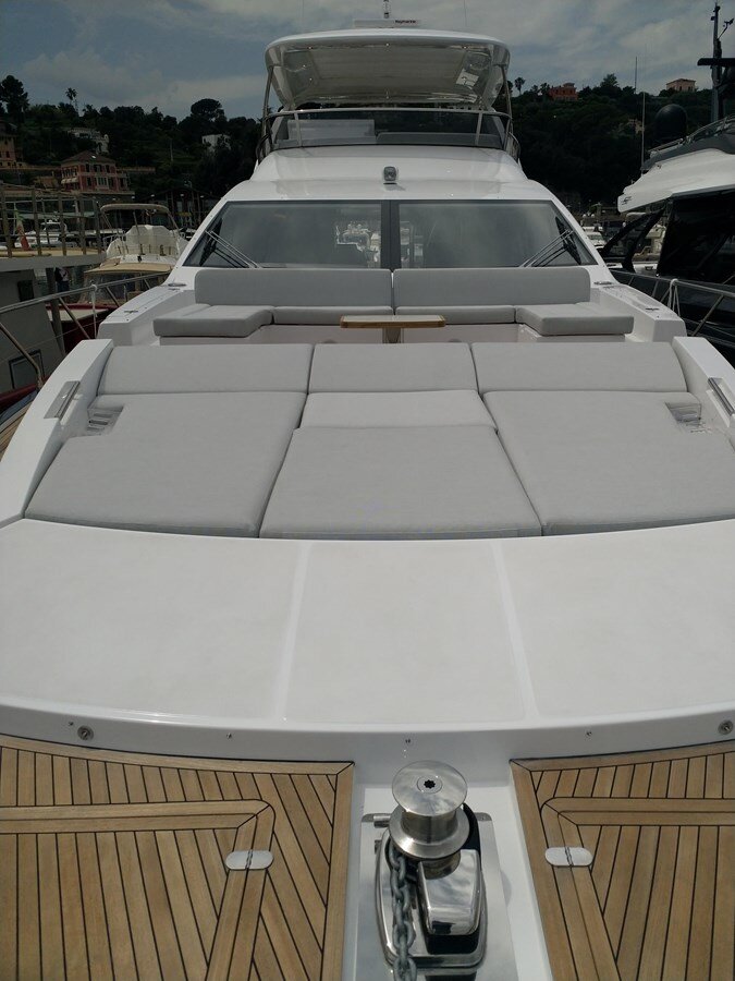 2022-azimut-yachts-74-4-8e660a