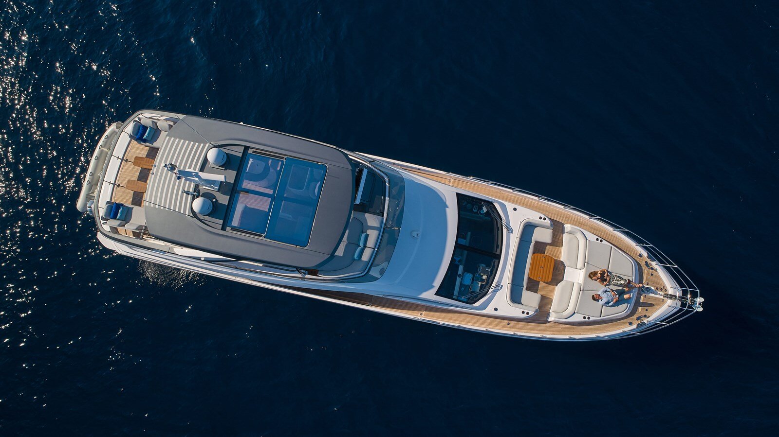 2022-azimut-yachts-77-7-c95fb3