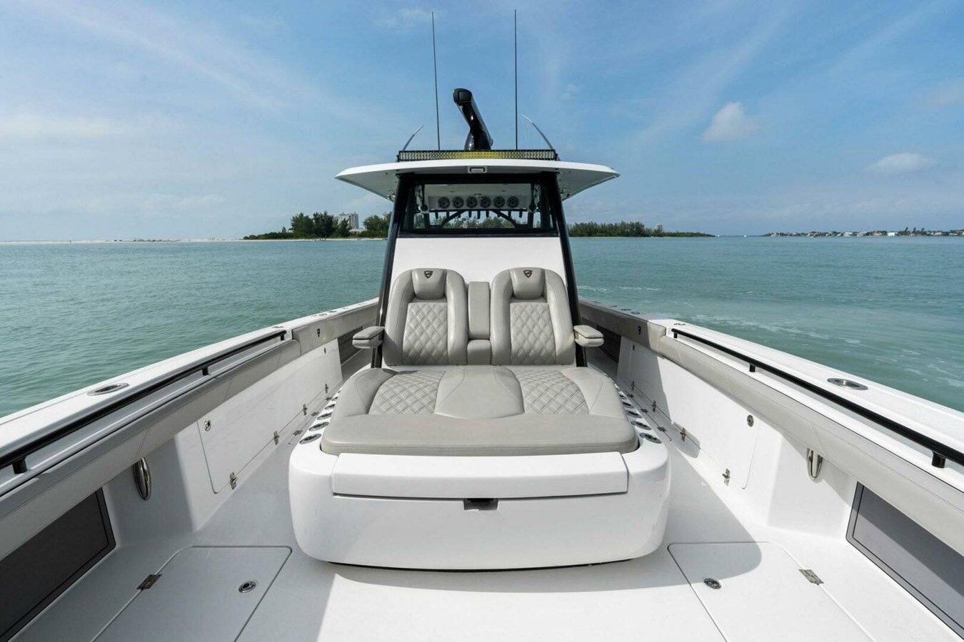 2022-barker-boatworks-40-b86cd6