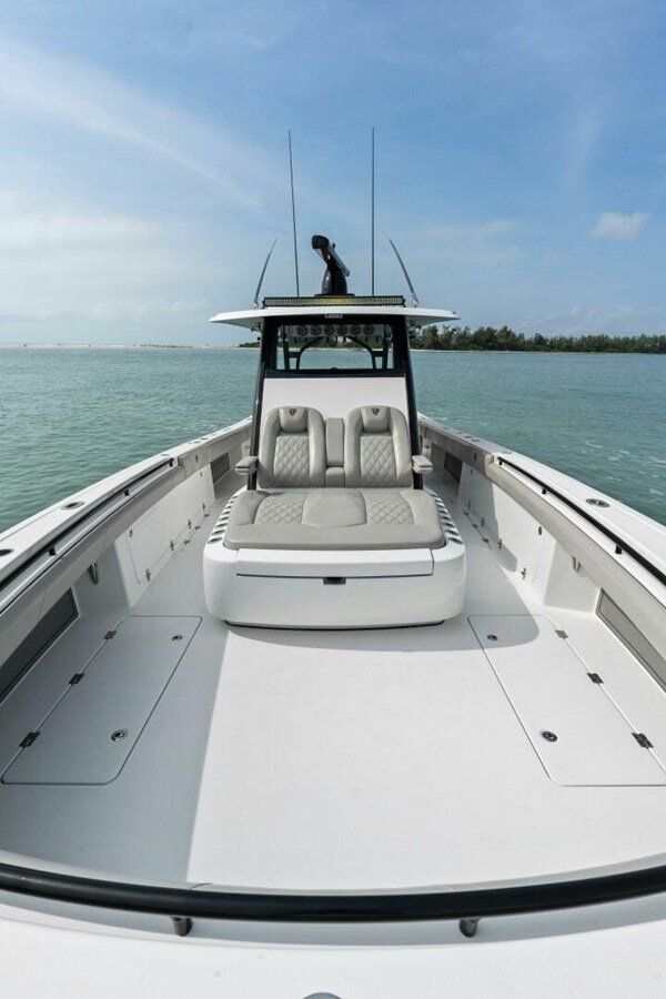 2022-barker-boatworks-40-b86cd6