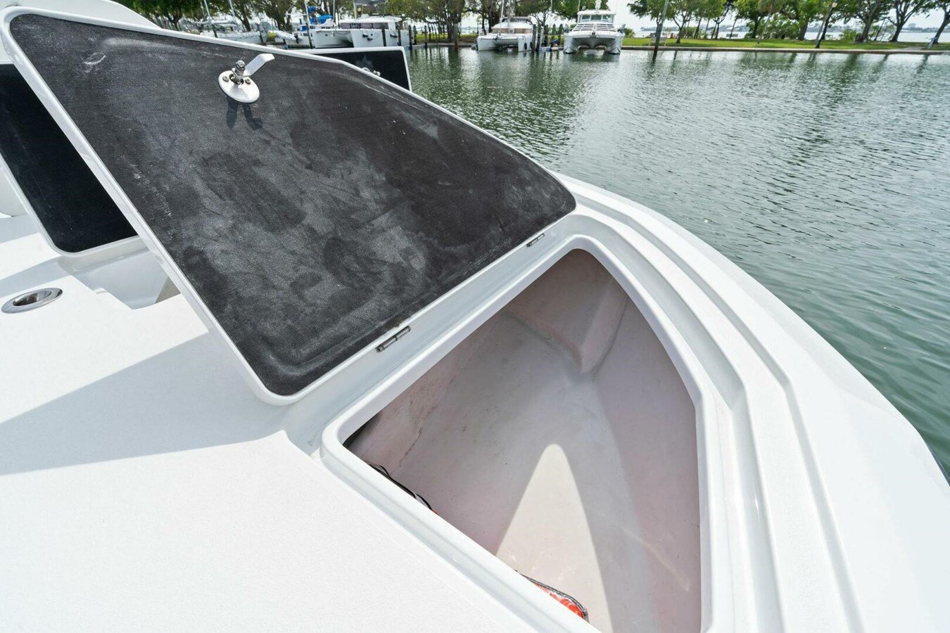 2022-barker-boatworks-40-b86cd6