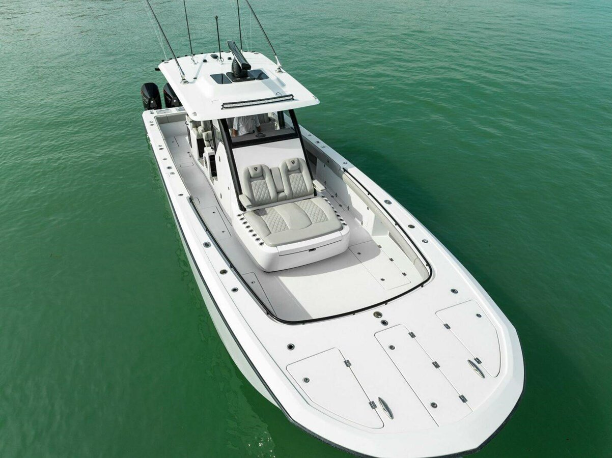 2022-barker-boatworks-40-b86cd6