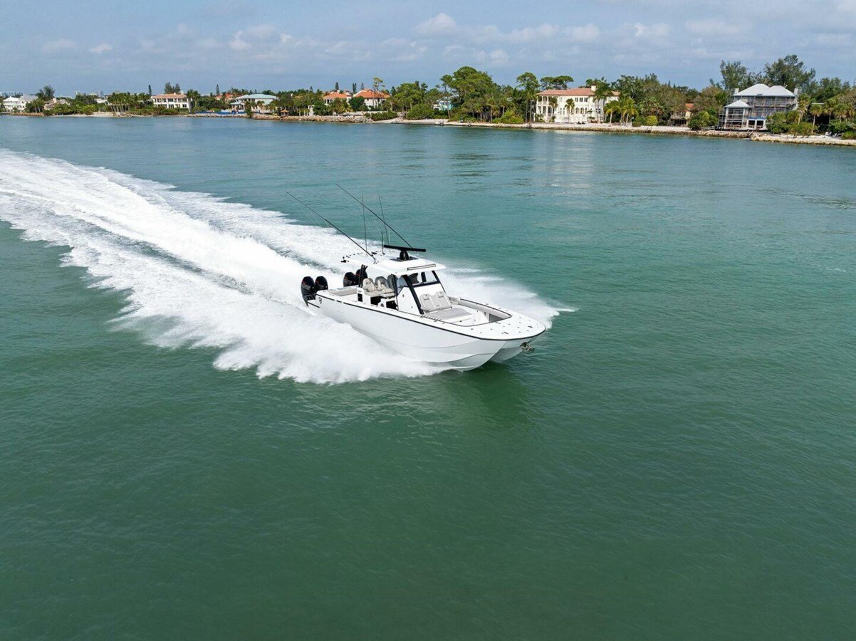 2022-barker-boatworks-40-b86cd6