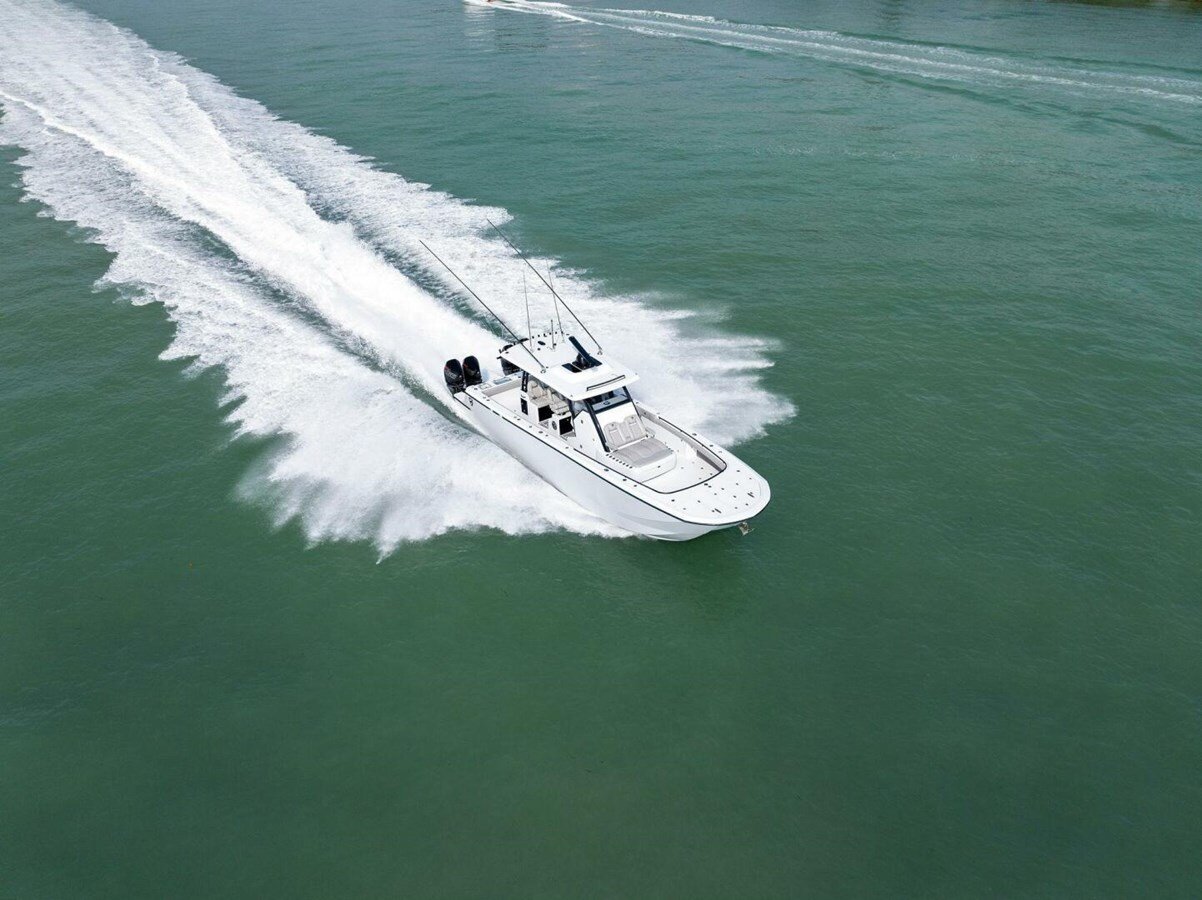 2022-barker-boatworks-40-b86cd6