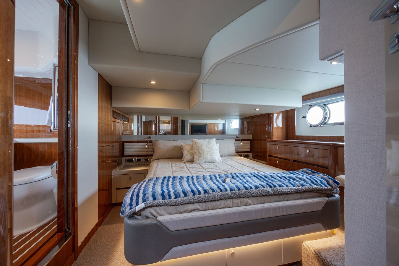 2022-belize-motoryacht-54-5154f2