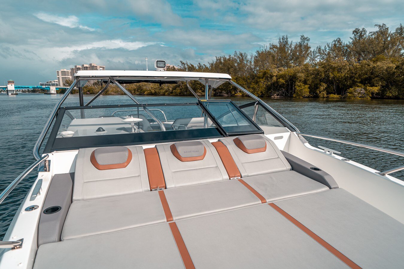 2022-beneteau-34-1bcb3e