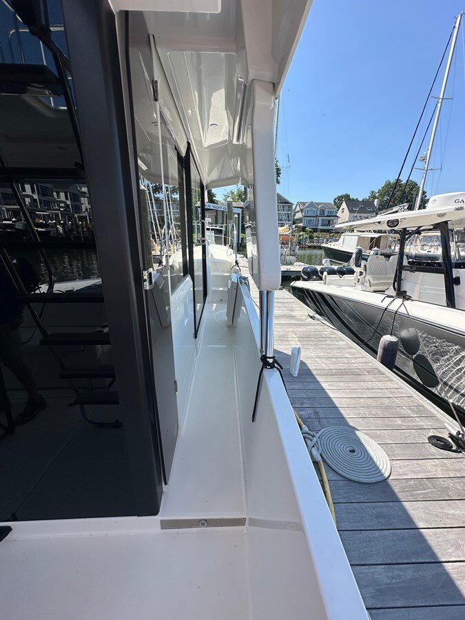 2022-beneteau-41-4d2b65