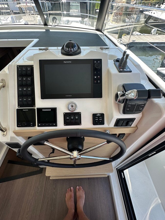 2022-beneteau-41-4d2b65