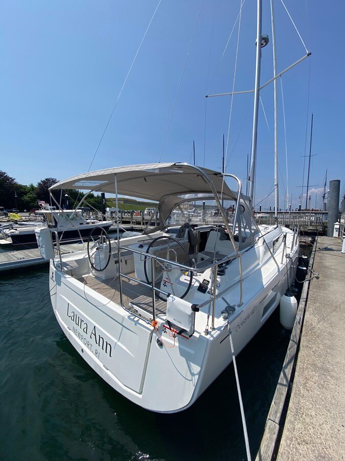 2022-beneteau-42-3-a4e02f