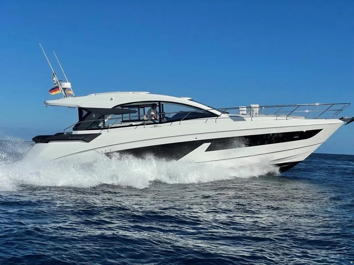 2022-beneteau-48-6-68aaa6