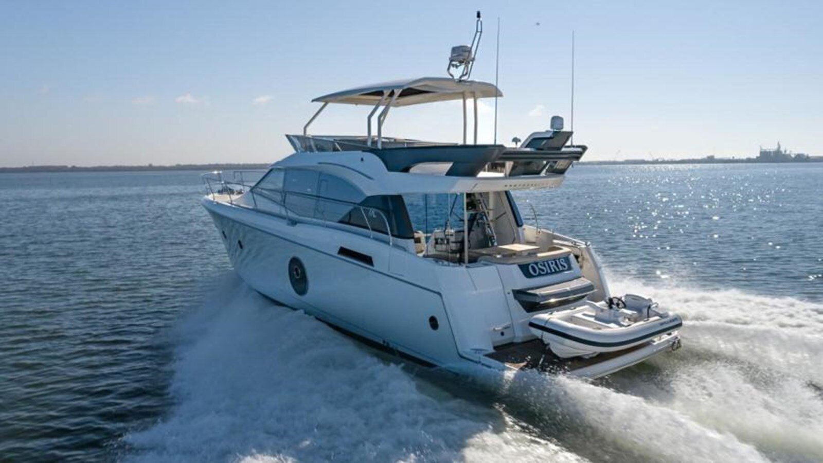 2022-beneteau-60-b4ca87
