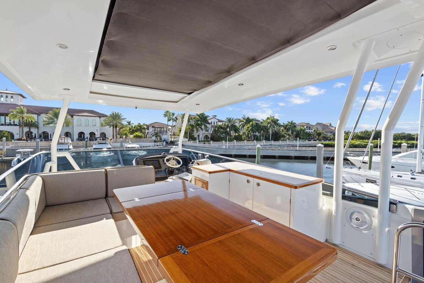 2022-beneteau-60-b4ca87