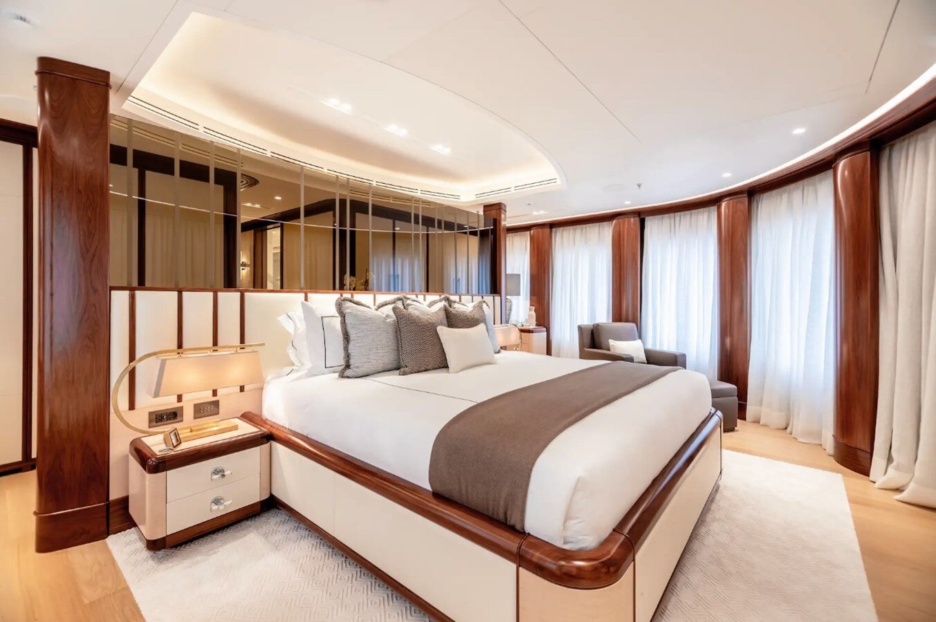 2022 BENETTI 219' 10