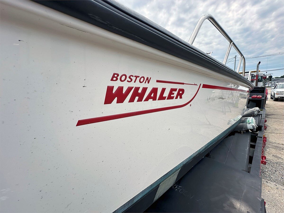 2022-boston-whaler-17-4-8c53c0