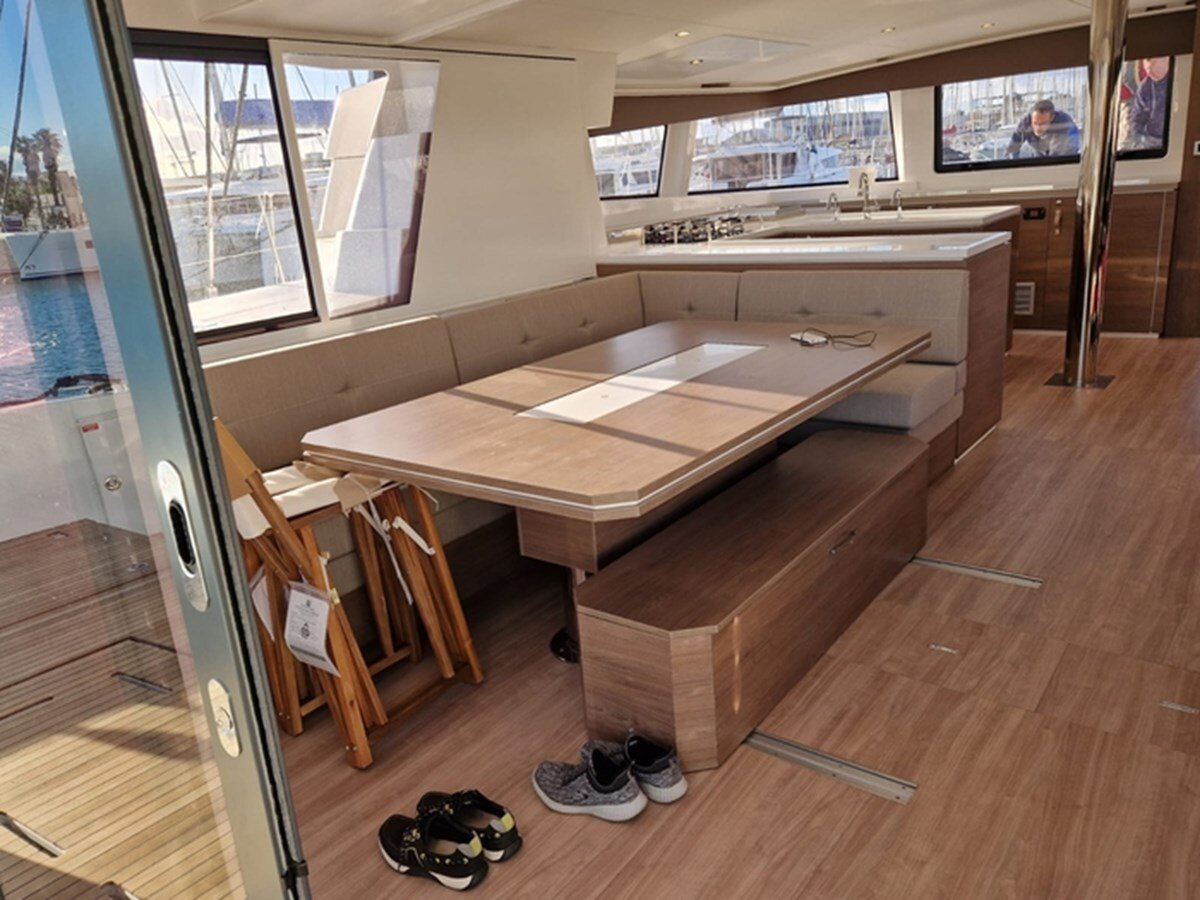 2022-catana-55-6-42704b