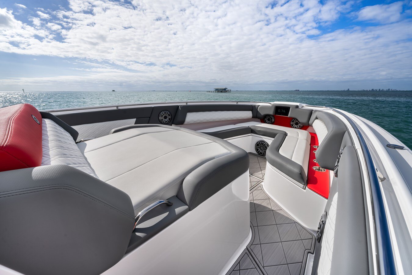 2022-cigarette-42-1-7b6032