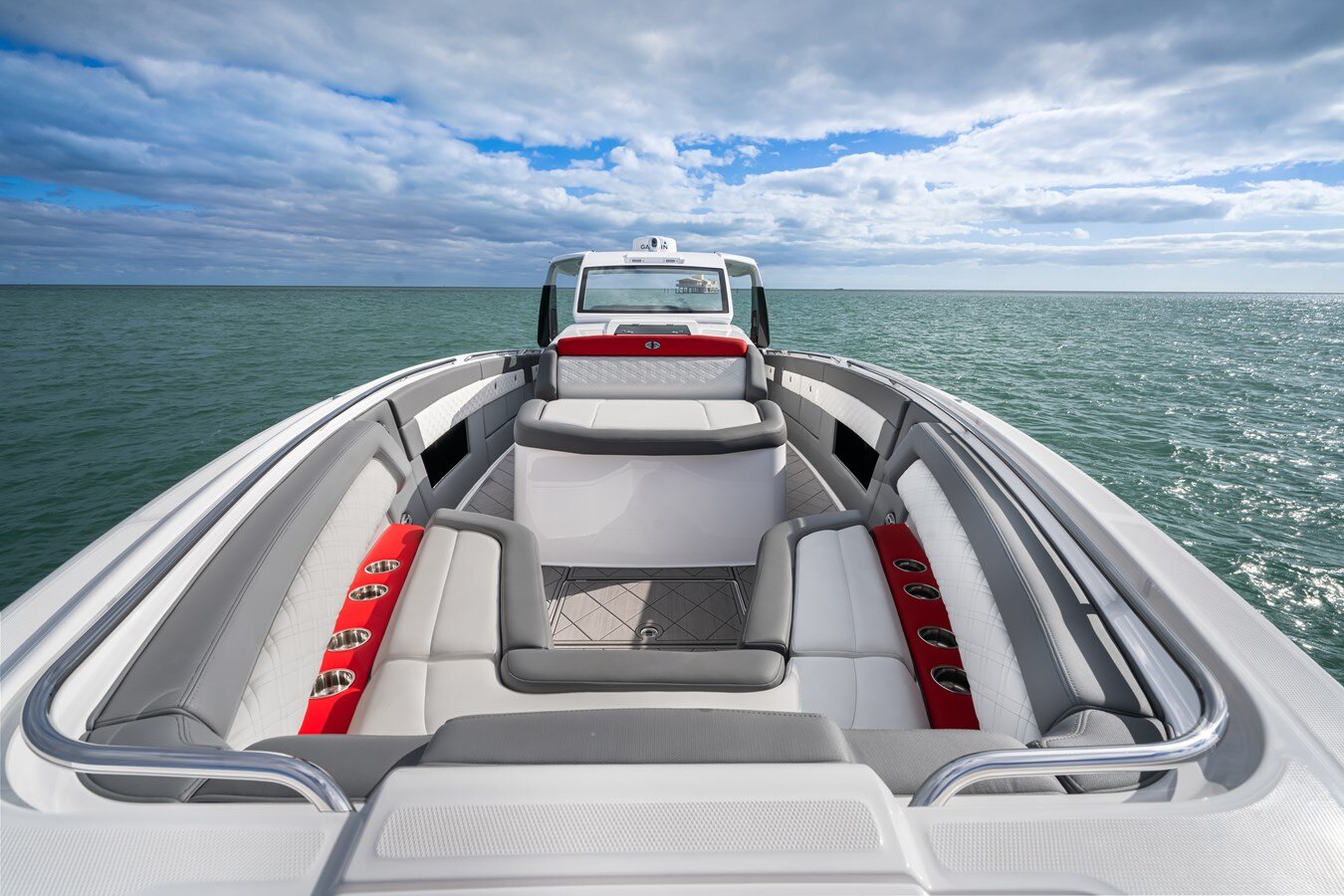 2022-cigarette-42-1-7b6032