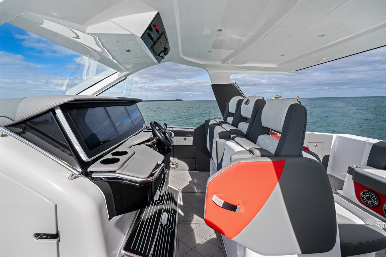 2022-cigarette-42-1-7b6032