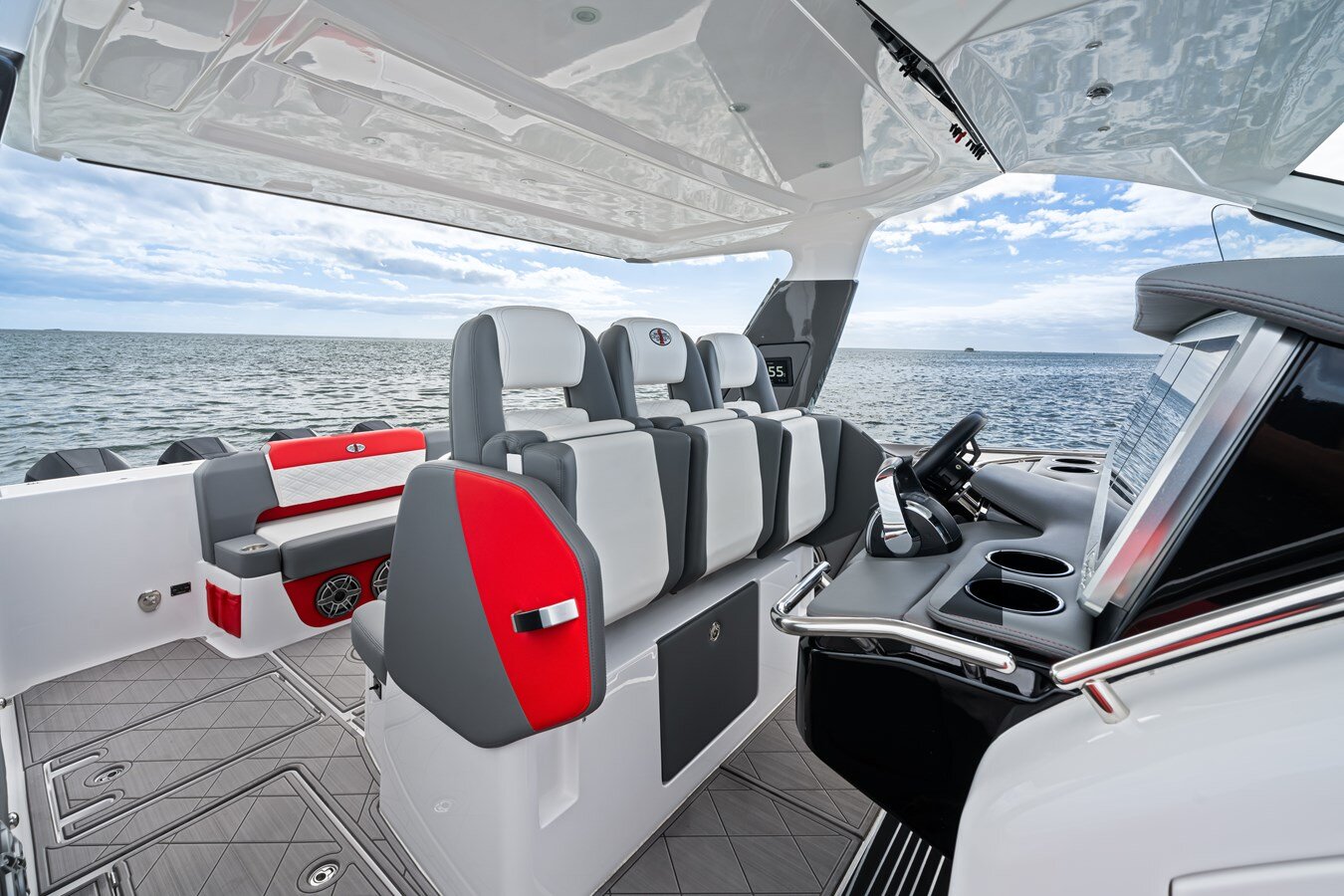 2022-cigarette-42-1-7b6032