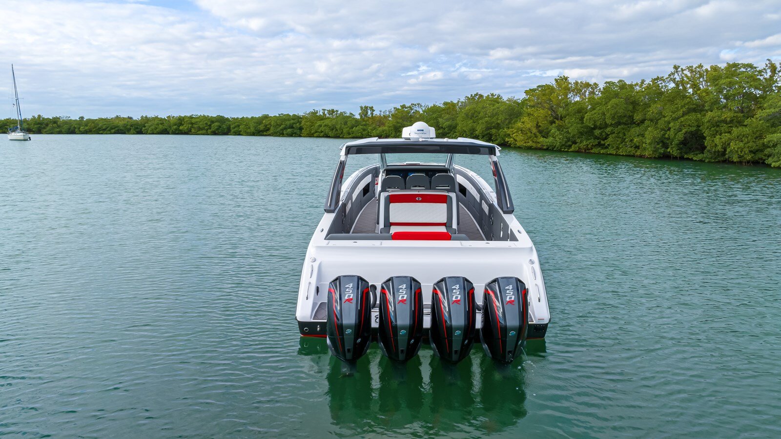 2022-cigarette-42-1-7b6032