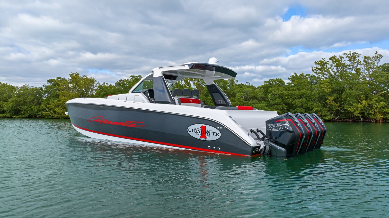 2022-cigarette-42-1-7b6032