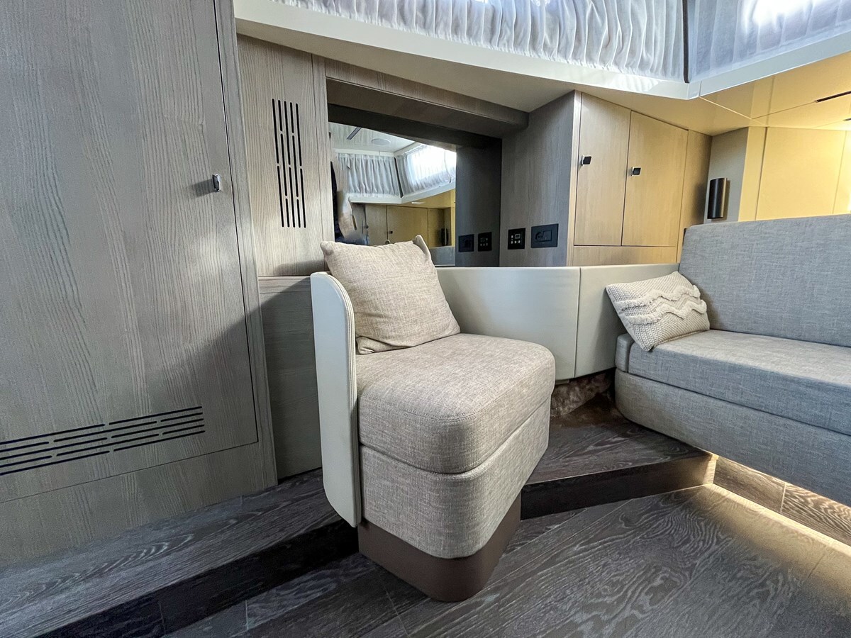 2022-cranchi-46-9-ab3fc6