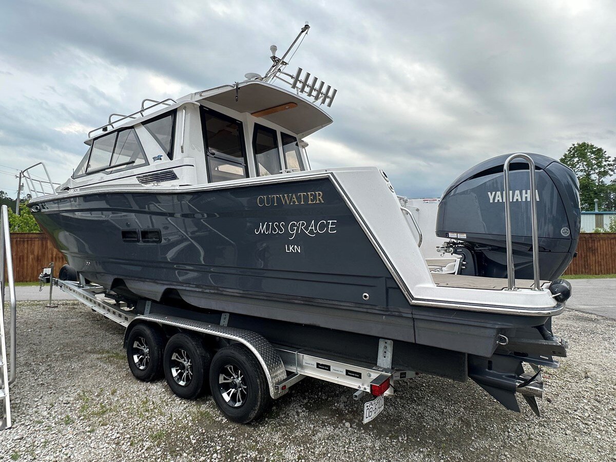 2022-cutwater-28-7b1521