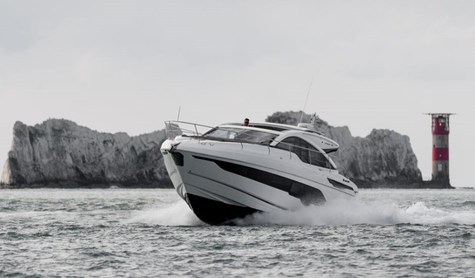 2022-fairline-47-8-442da2