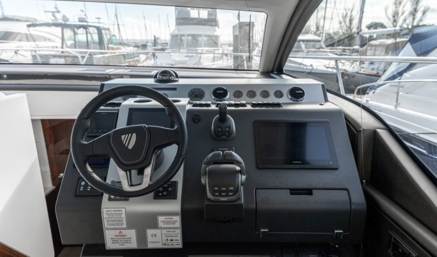 2022-fairline-47-8-442da2