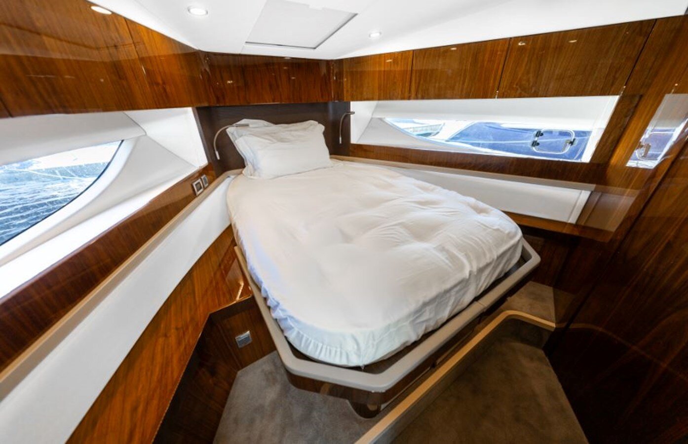 2022-fairline-47-8-442da2