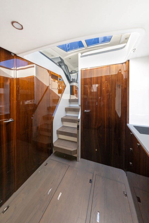 2022-fairline-47-8-442da2