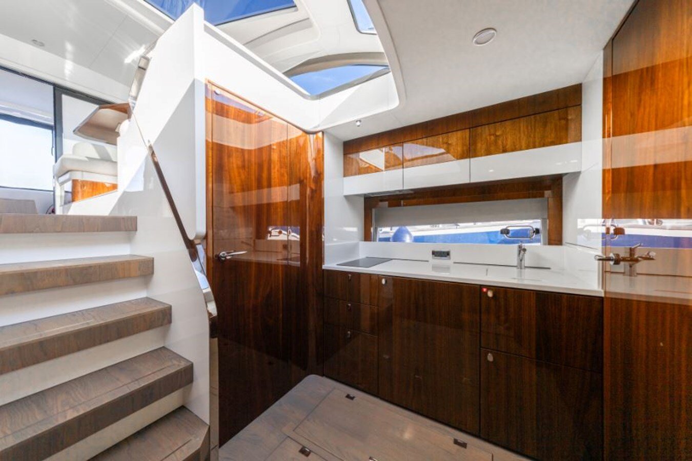 2022-fairline-47-8-442da2