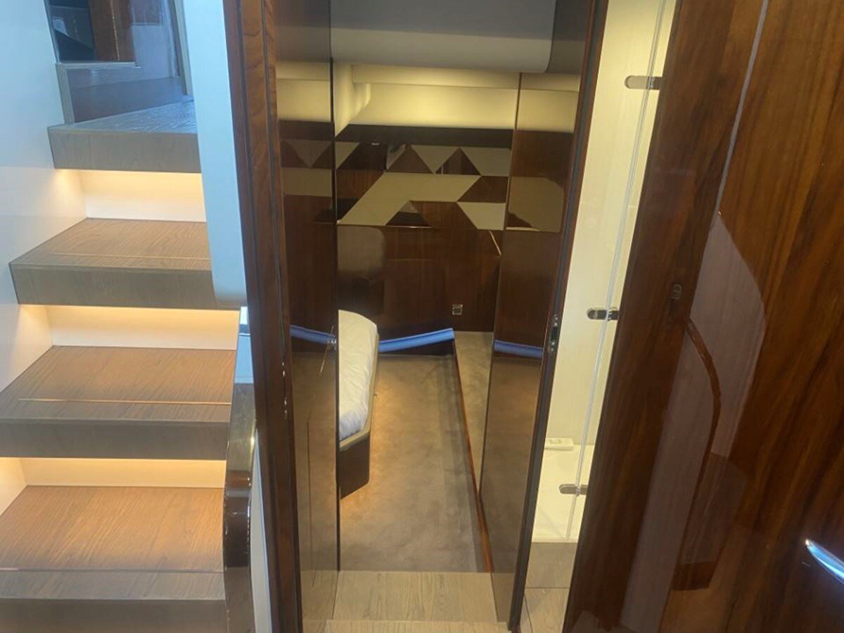 2022-fairline-47-8-442da2